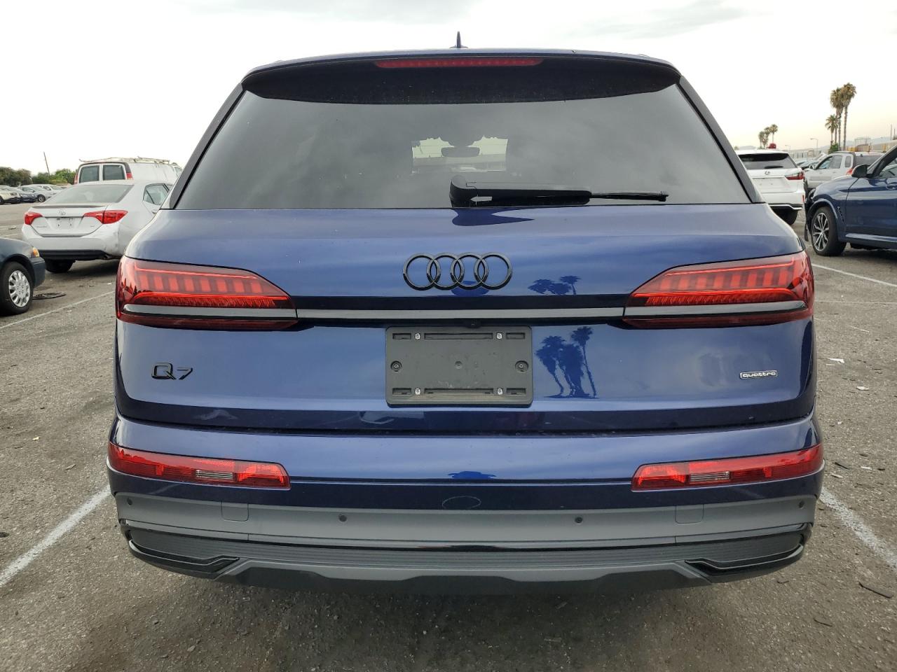 WA1LXBF78ND008916 2022 Audi Q7 Premium Plus