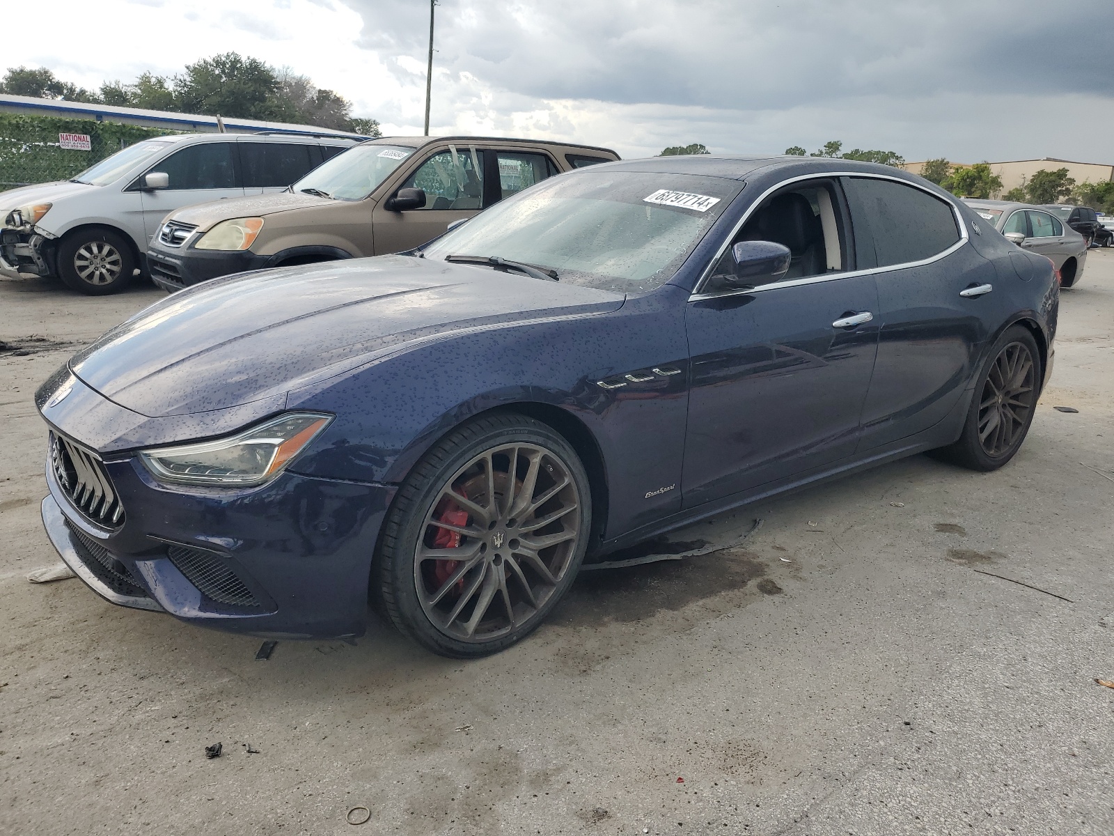 2018 Maserati Ghibli S vin: ZAM57YSS4J1281516