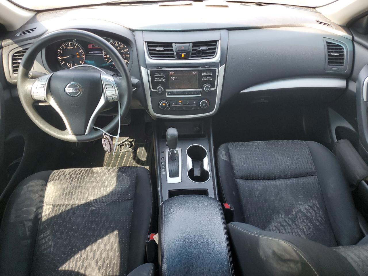 2016 Nissan Altima - Image 8