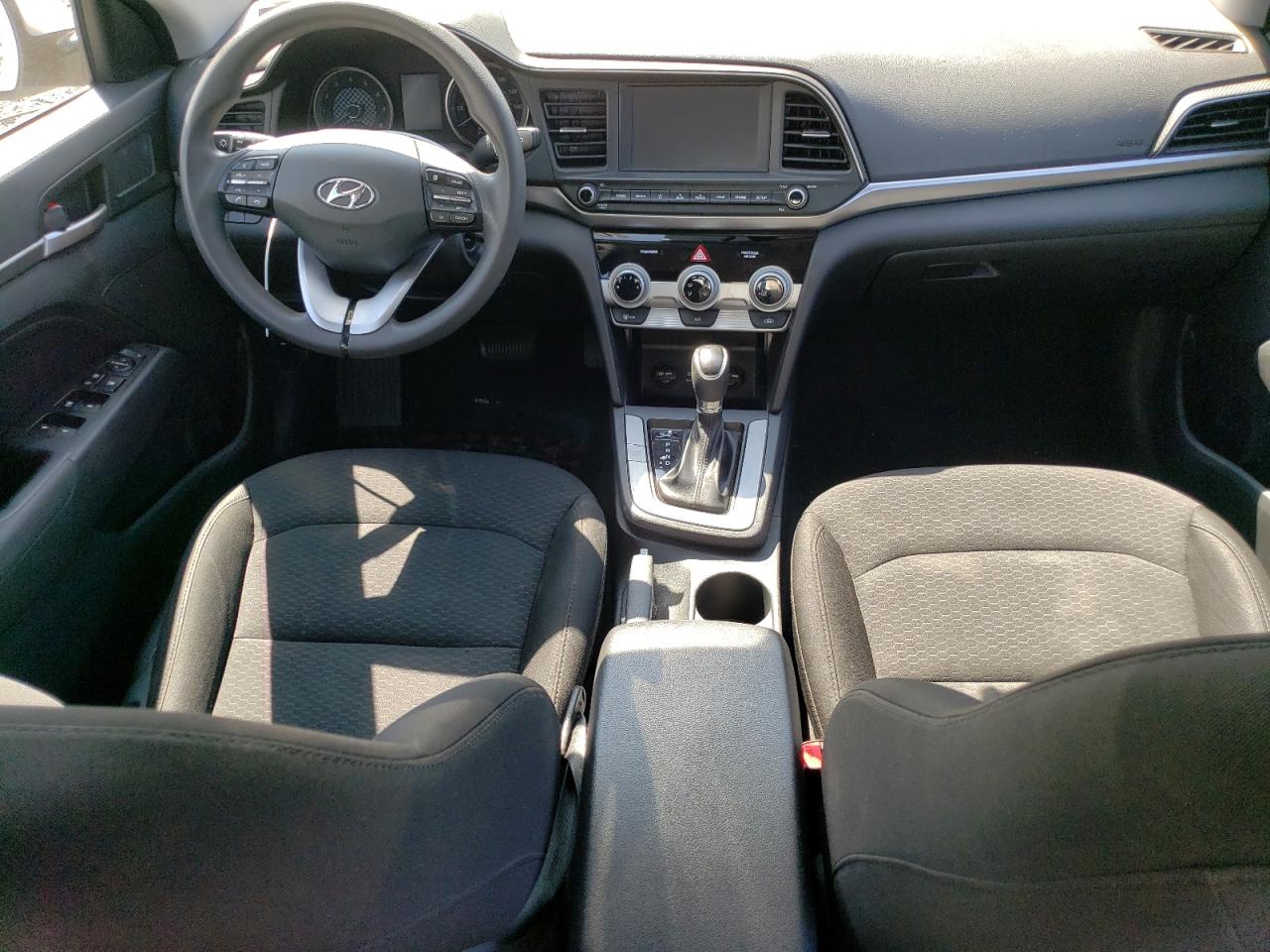 5NPD84LF9KH471295 2019 Hyundai Elantra Sel