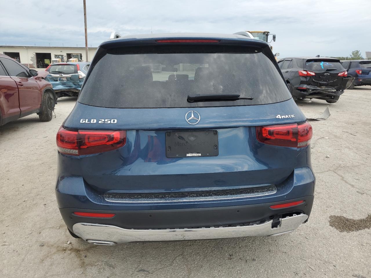 W1N4M4HB6LW040760 2020 Mercedes-Benz Glb 250 4Matic