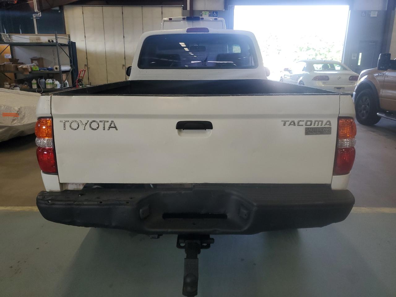 2001 Toyota Tacoma VIN: 5TEPM62N01Z818358 Lot: 69082884