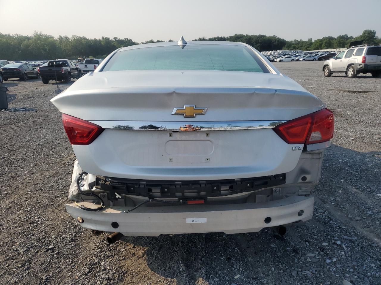 2G1155SLXF9261217 2015 Chevrolet Impala Ltz