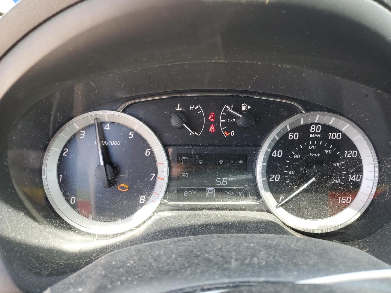 2014 Nissan Sentra - Image 9