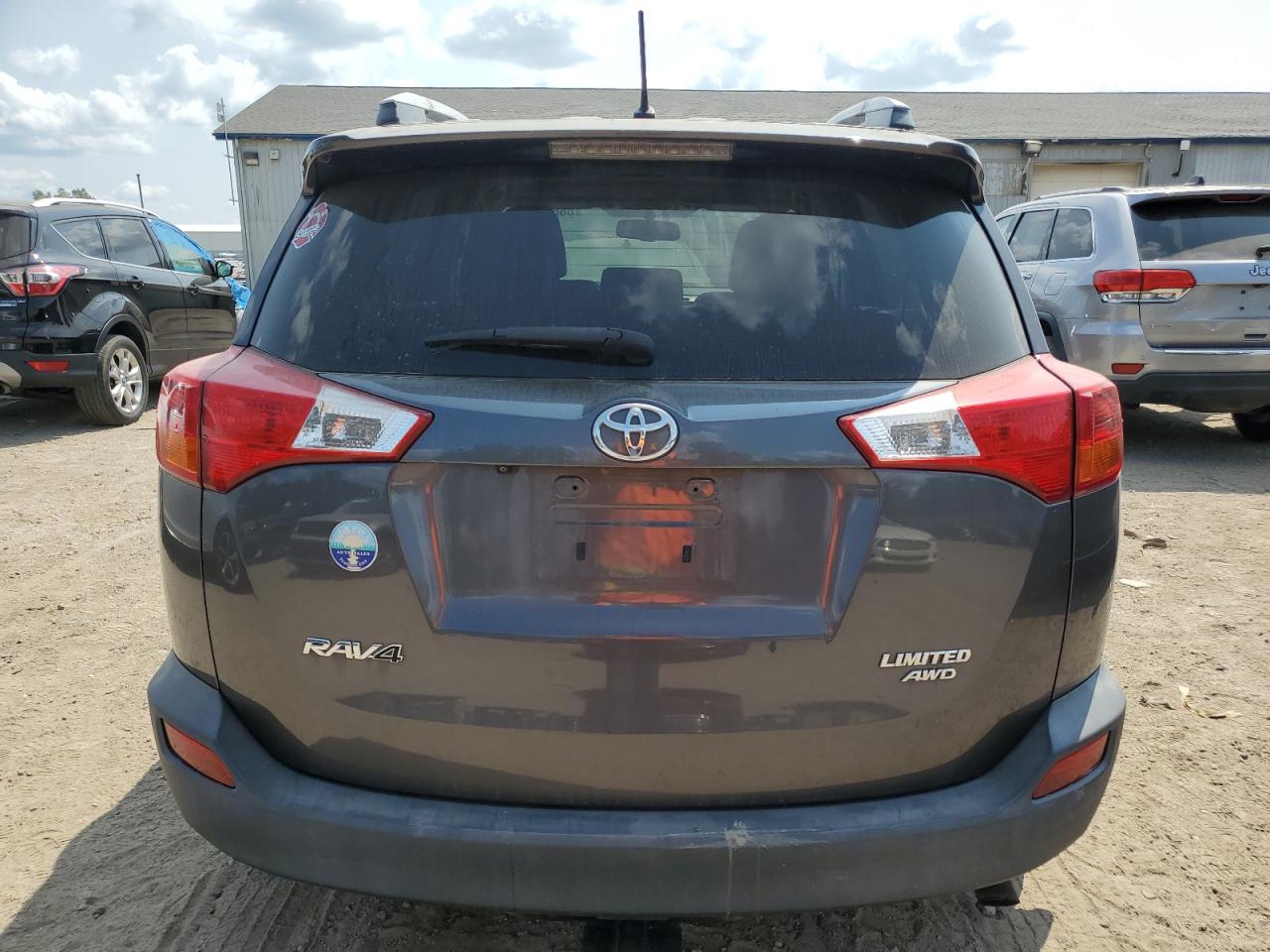2013 Toyota RAV 4 - Image 6