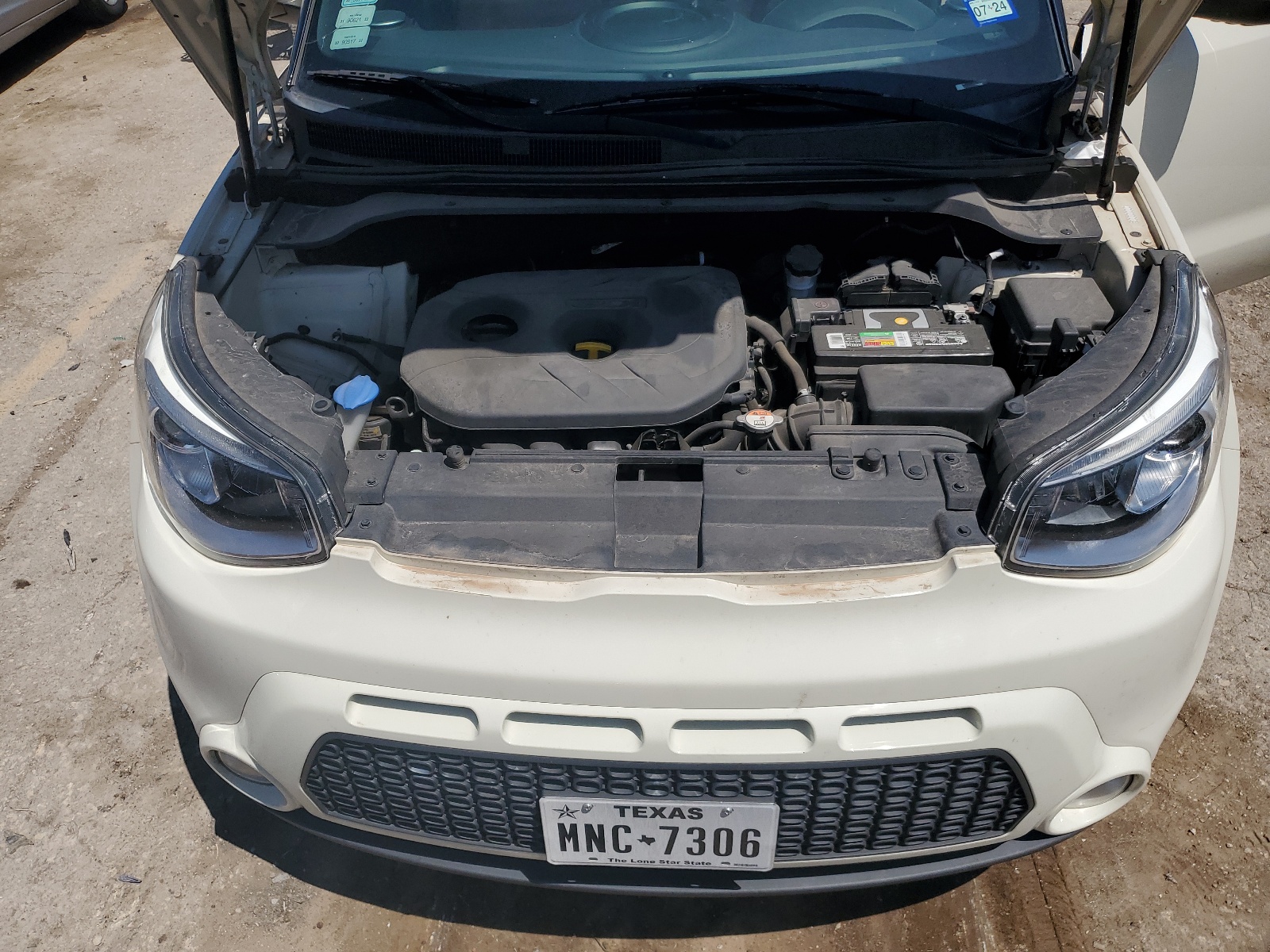 KNDJX3A51G7289077 2016 Kia Soul !