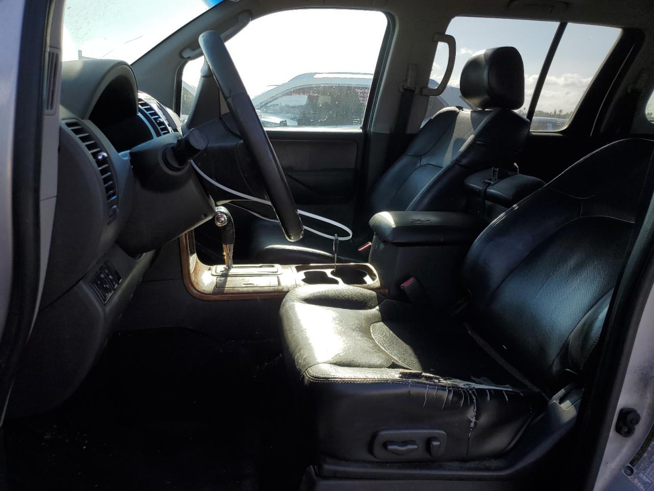 5N1AR18U66C681629 2006 Nissan Pathfinder Le