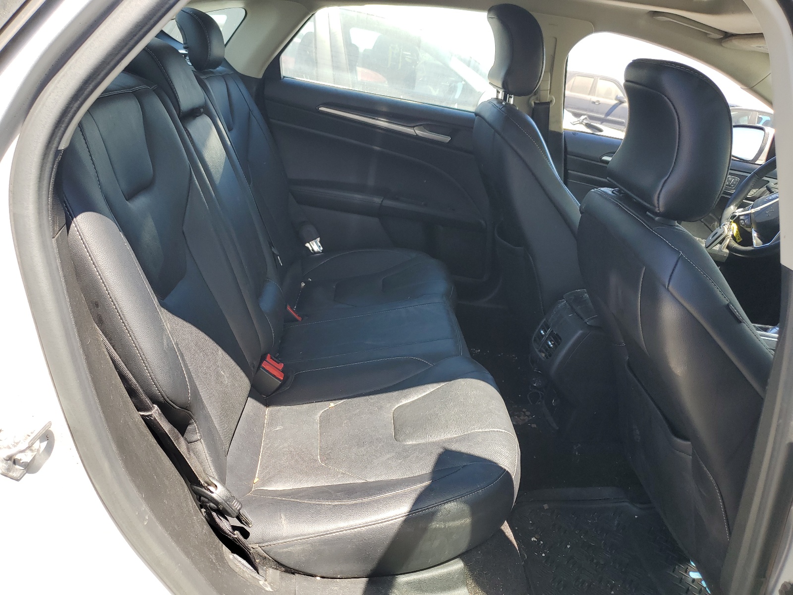 3FA6P0D91KR106173 2019 Ford Fusion Titanium 3FA6P0D91KR106173 2019 Ford Fusion Titanium
