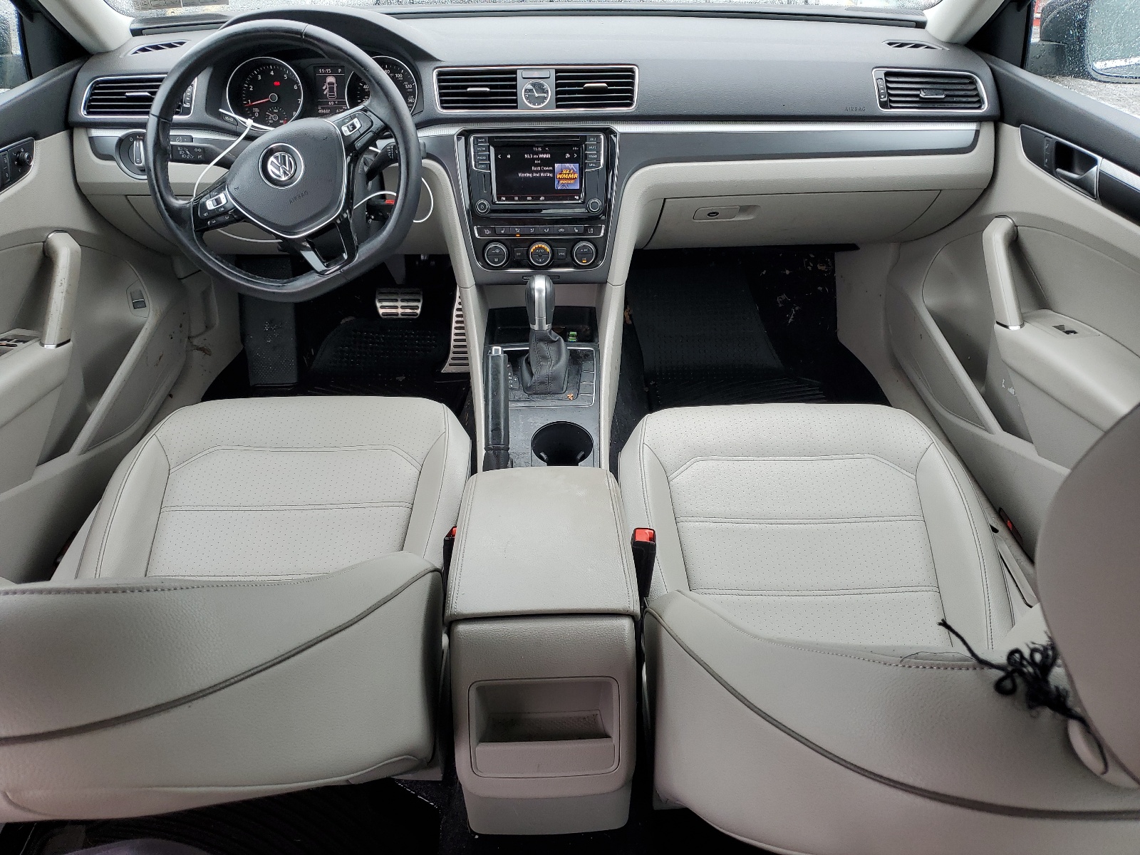 1VWDT7A35HC045355 2017 Volkswagen Passat R-Line