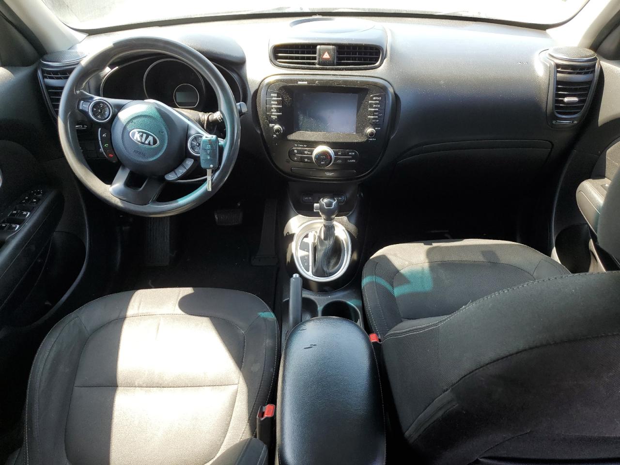 2018 Kia Soul + VIN: KNDJP3A56J7528999 Lot: 65291834