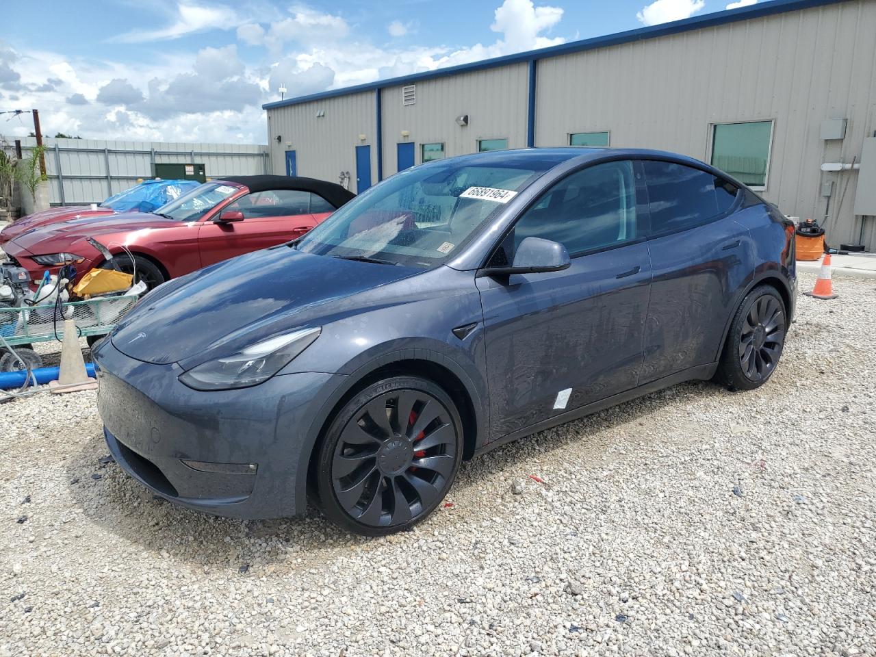 7SAYGDEF0NF376986 2022 TESLA MODEL Y - Image 1