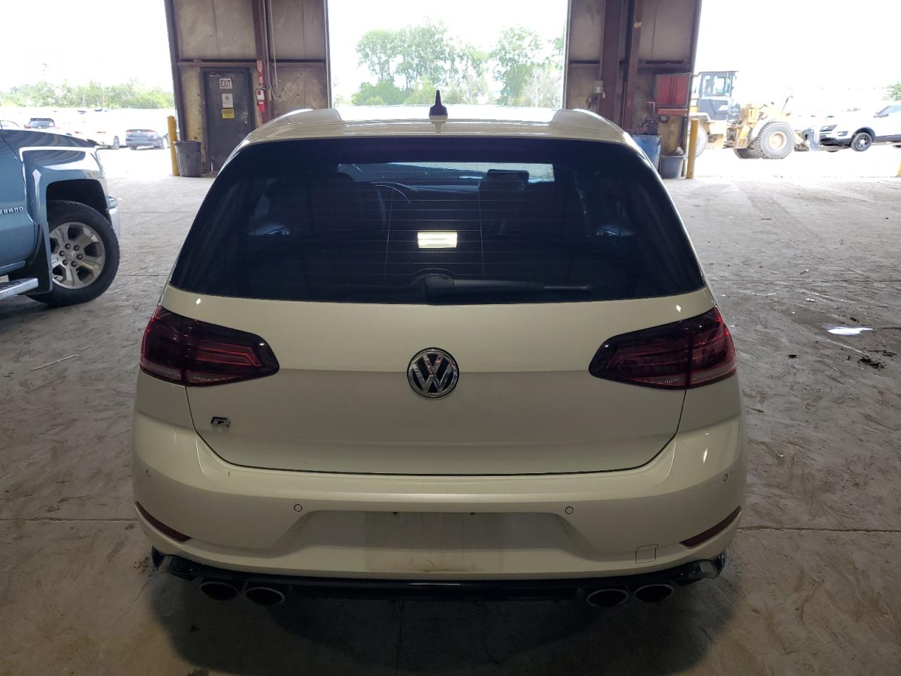 2019 Volkswagen Golf R VIN: WVWVA7AU2KW227946 Lot: 69435364