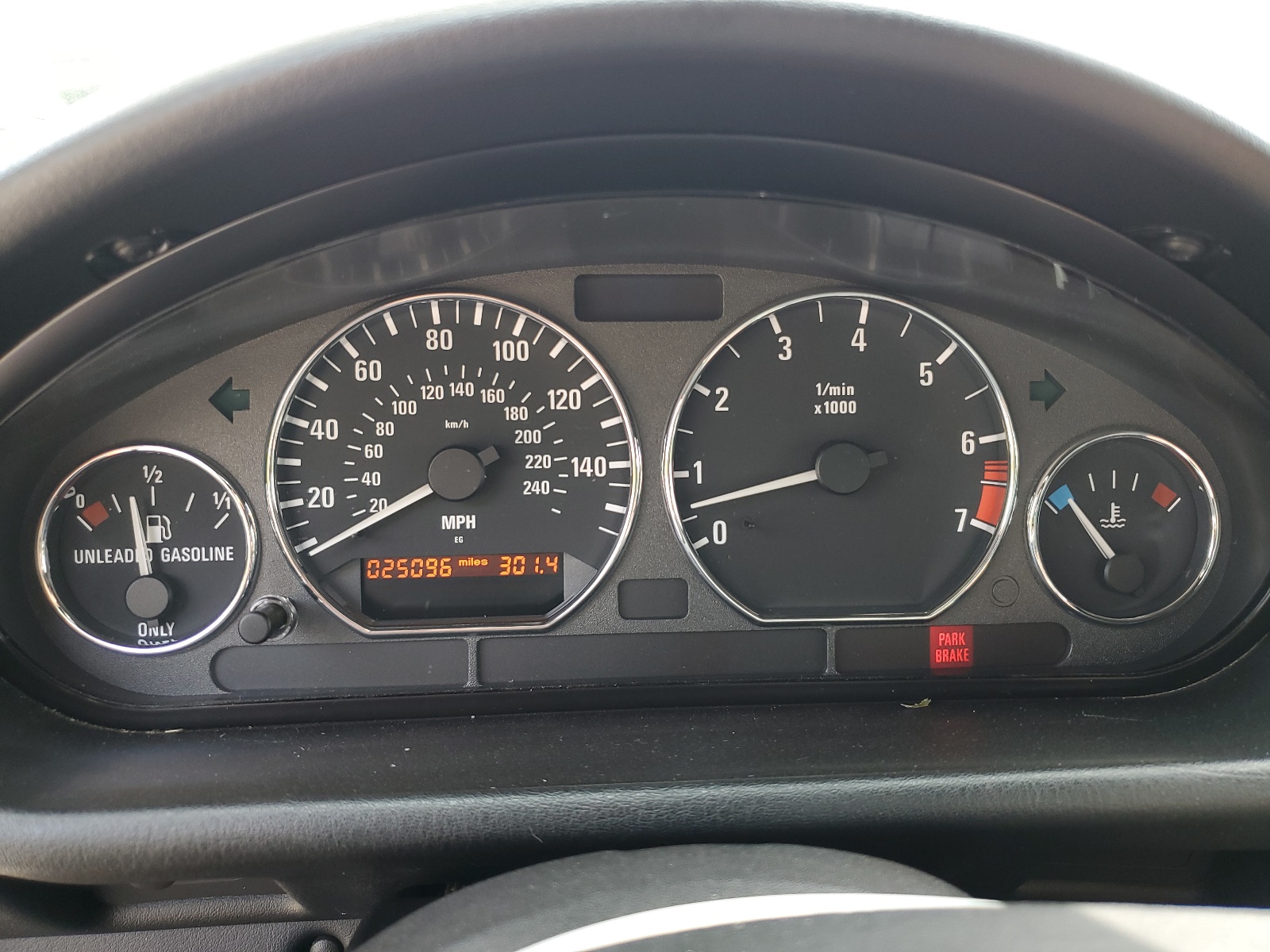 4USCJ3323VLC04707 1997 BMW Z3 2.8