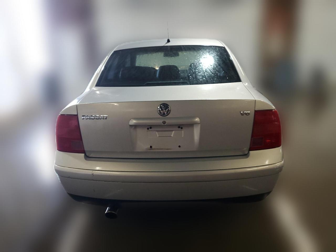 1999 Volkswagen Passat Glx VIN: WVWPD63B6XE464488 Lot: 65709274