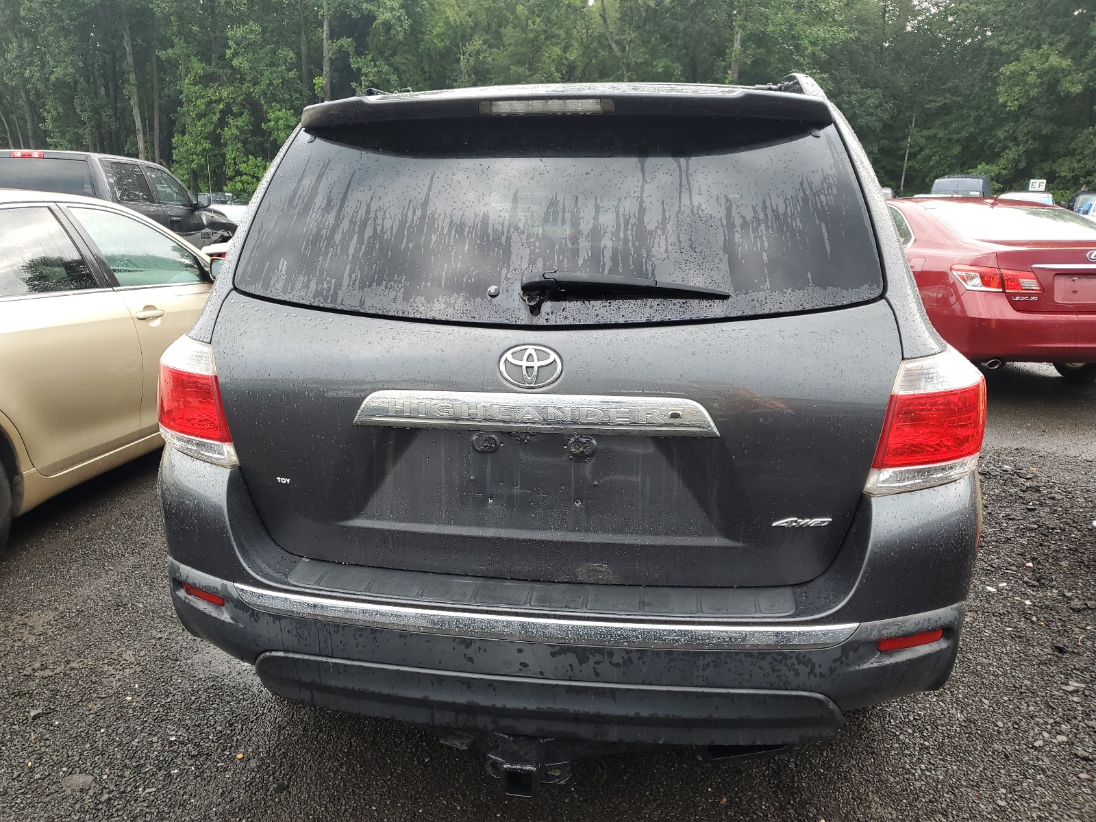 5TDBK3EH2BS088293 2011 Toyota Highlander Base