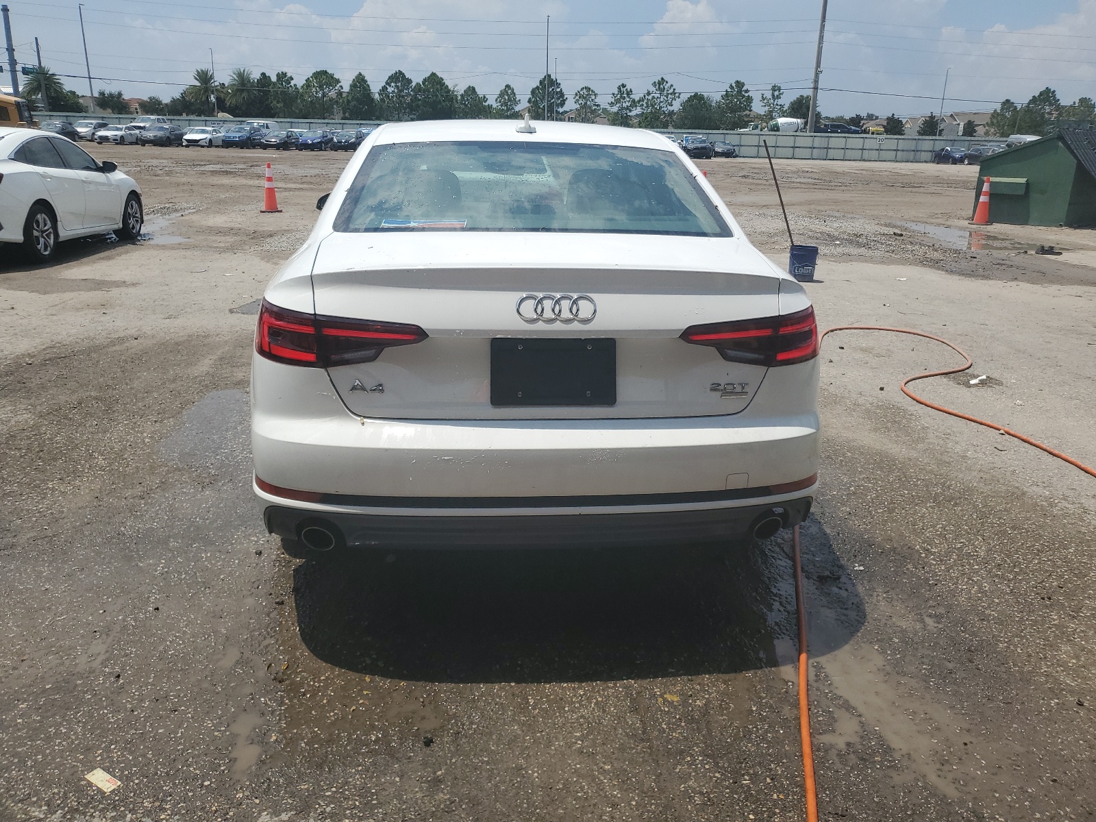 WAUKMAF43JA076396 2018 Audi A4 Premium