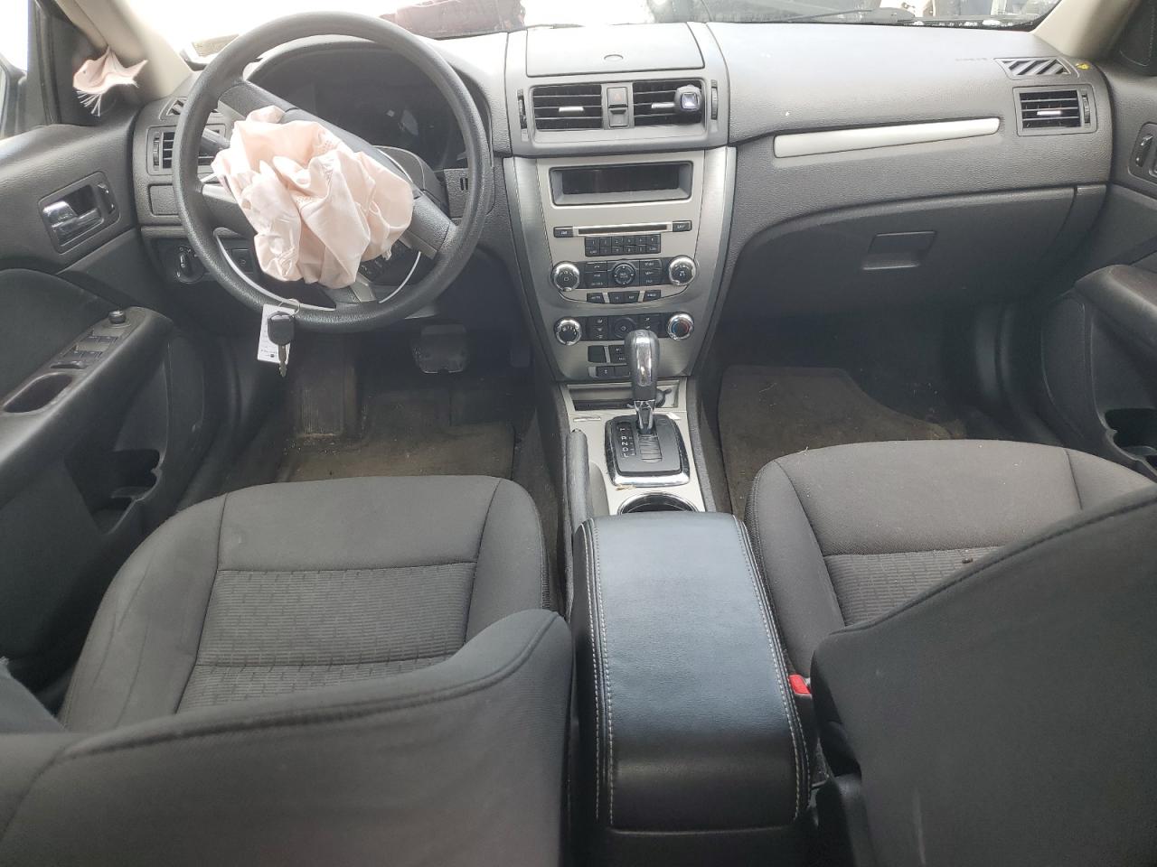 2010 Ford Fusion Se VIN: 3FAHP0HA8AR426571 Lot: 65016564