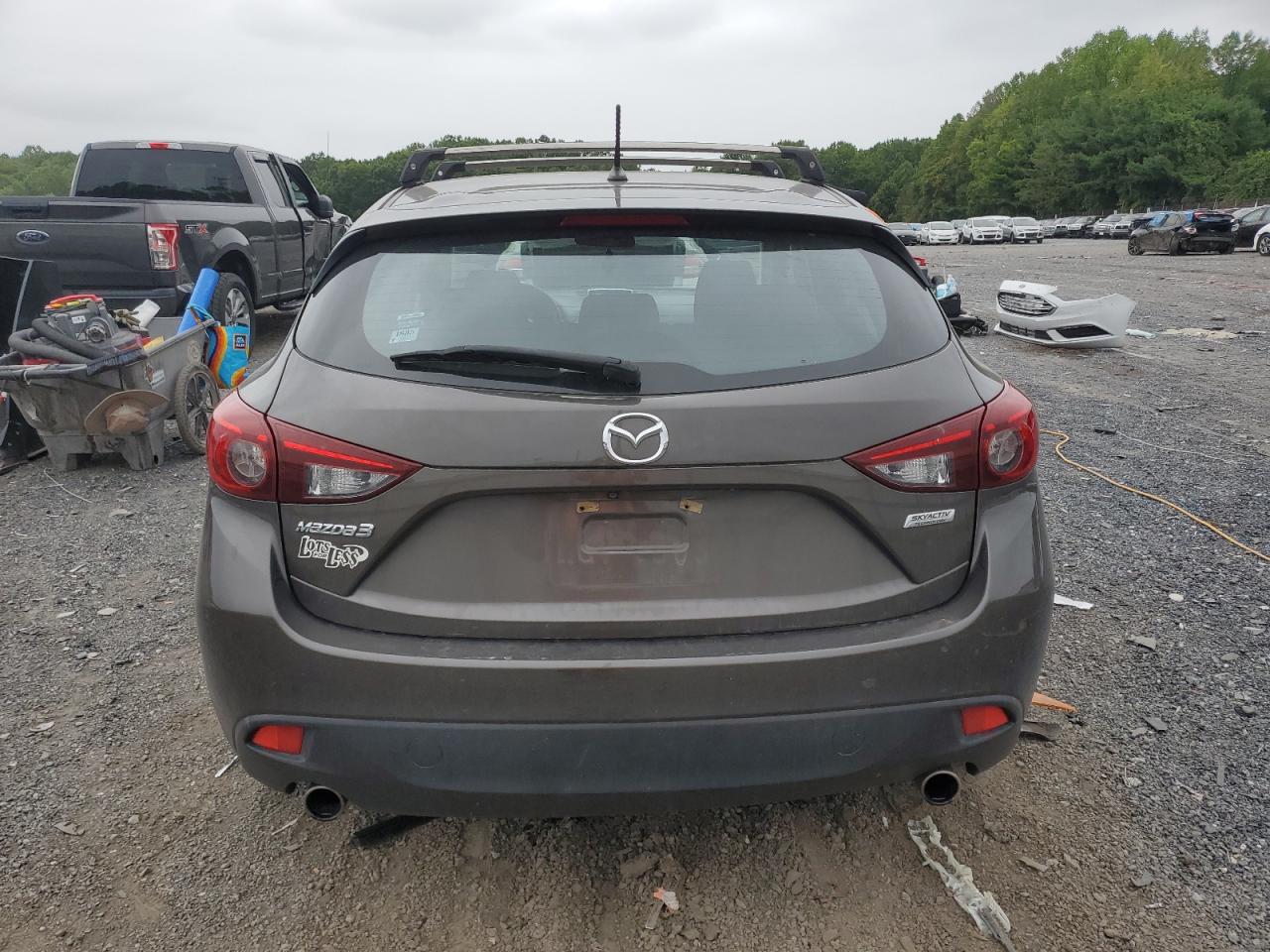 JM1BM1J73G1316091 2016 Mazda 3 Sport