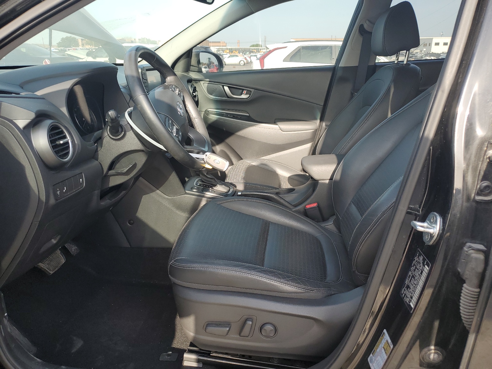 KM8K33A50JU080613 2018 Hyundai Kona Limited