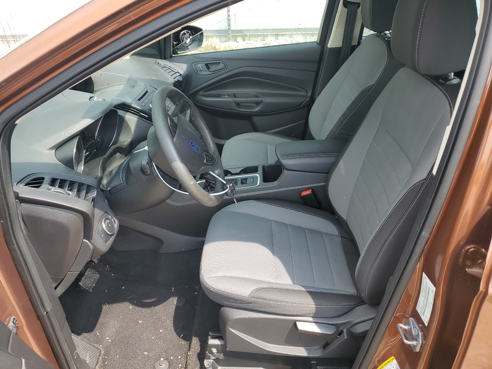 1FMCU0F70HUE02431 2017 Ford Escape S