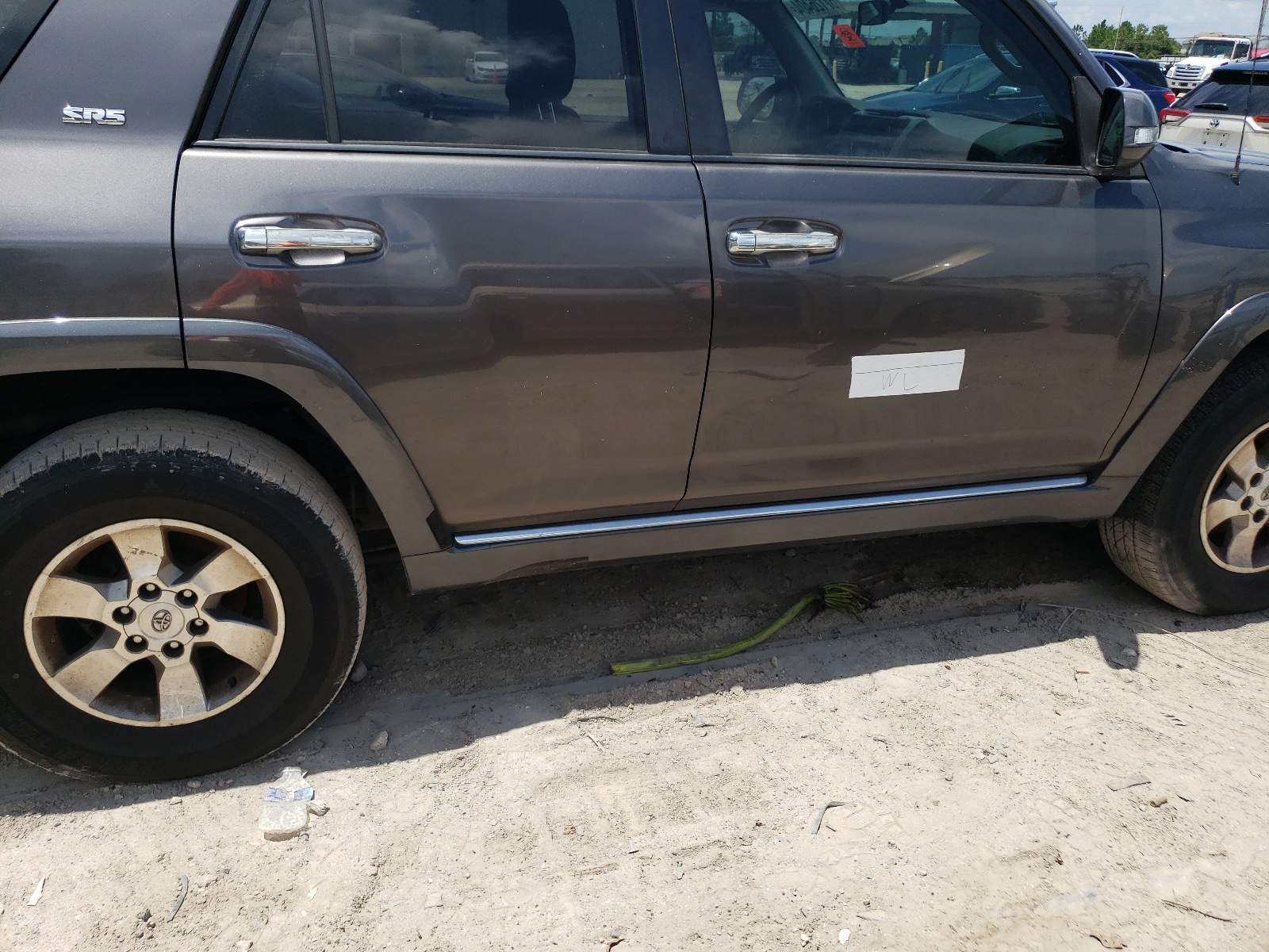 JTEBU5JR1D5127836 2013 Toyota 4Runner Sr5