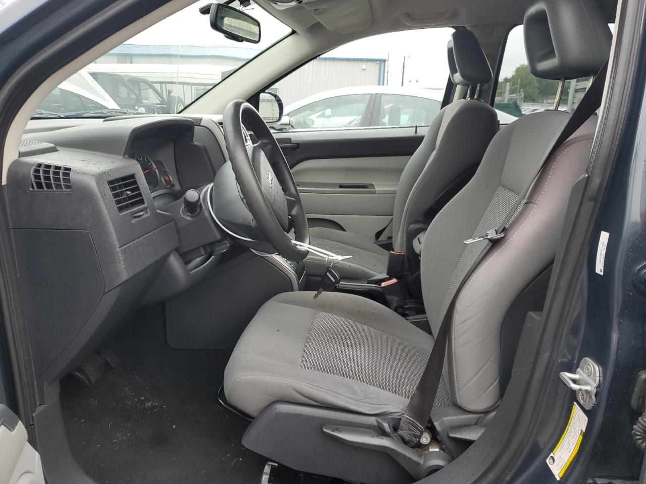 2007 Jeep Compass VIN: 1J8FF47W57D110564 Lot: 66733804