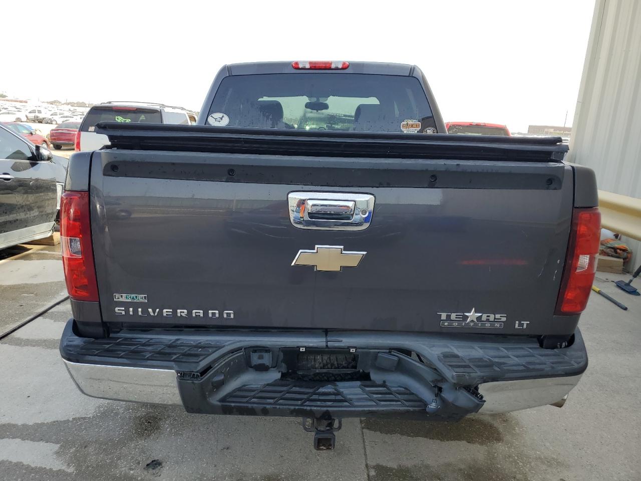 2011 Chevrolet Silverado C1500 Lt VIN: 3GCPCSE06BG125268 Lot: 65844294
