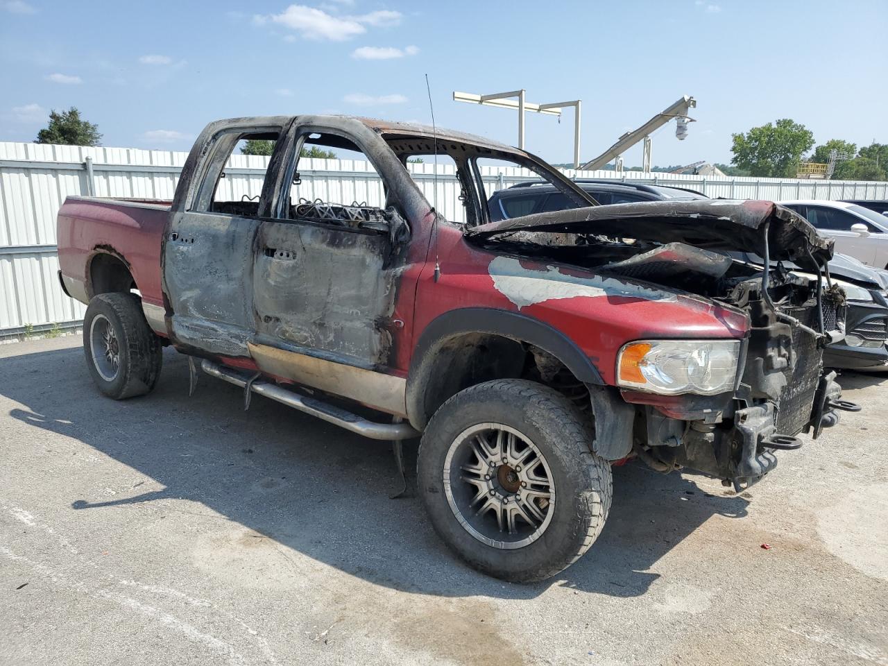 2004 Dodge RAM - Image 4