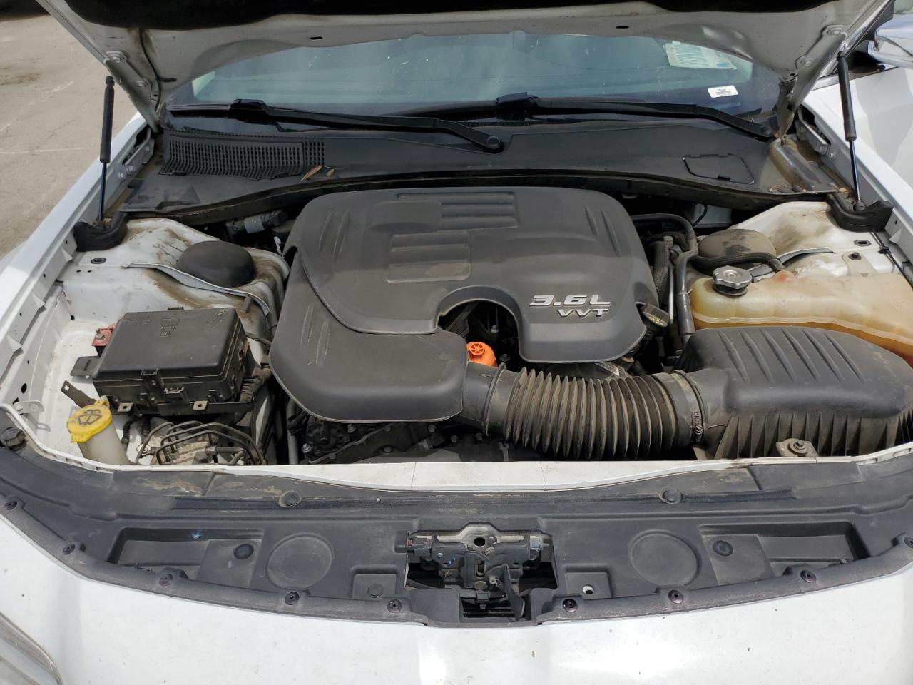 2018 Chrysler 300 Limited VIN: 2C3CCAEG6JH227565 Lot: 65282154