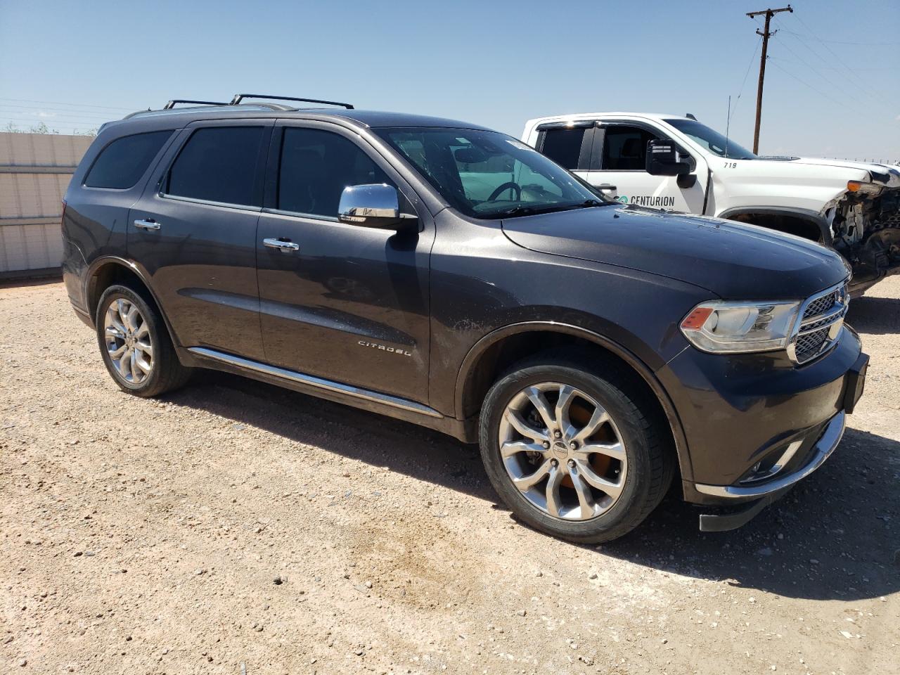 VIN 1C4SDJET6HC675061 2017 DODGE DURANGO no.4