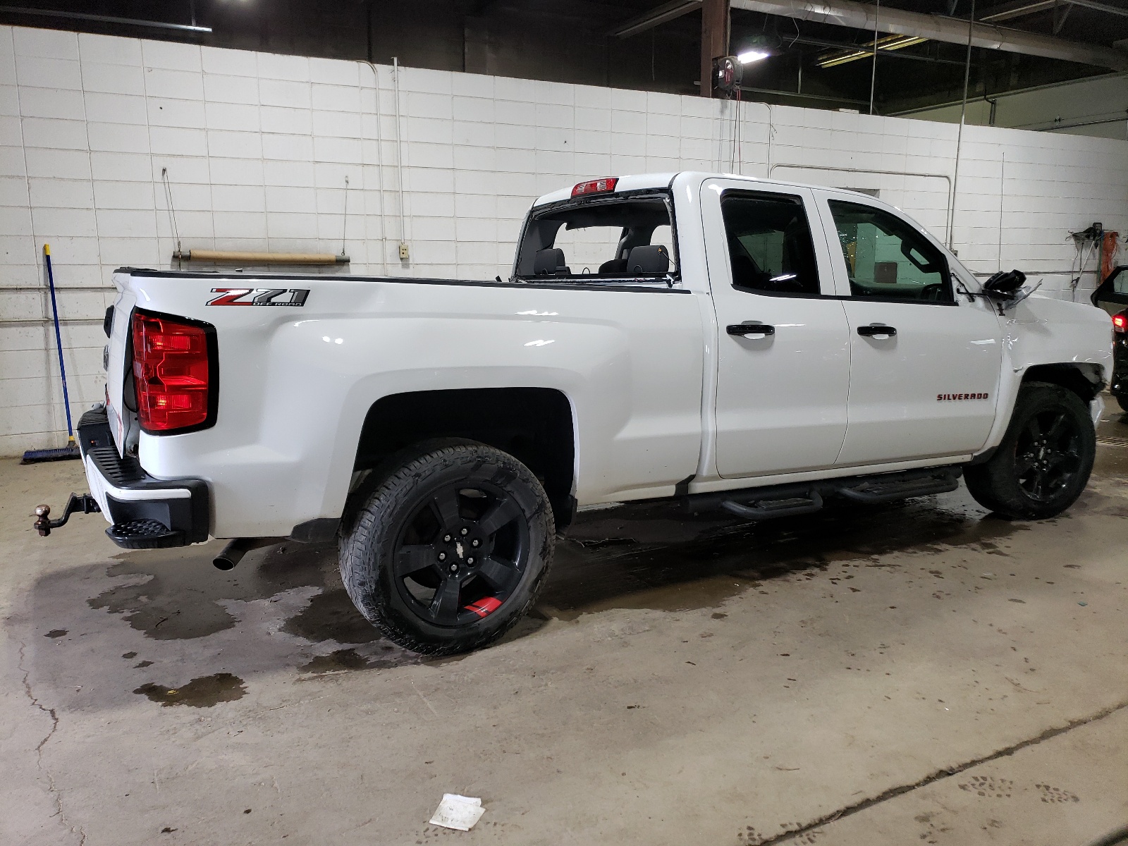 2018 Chevrolet Silverado K1500 Lt vin: 1GCVKREC0JZ127500