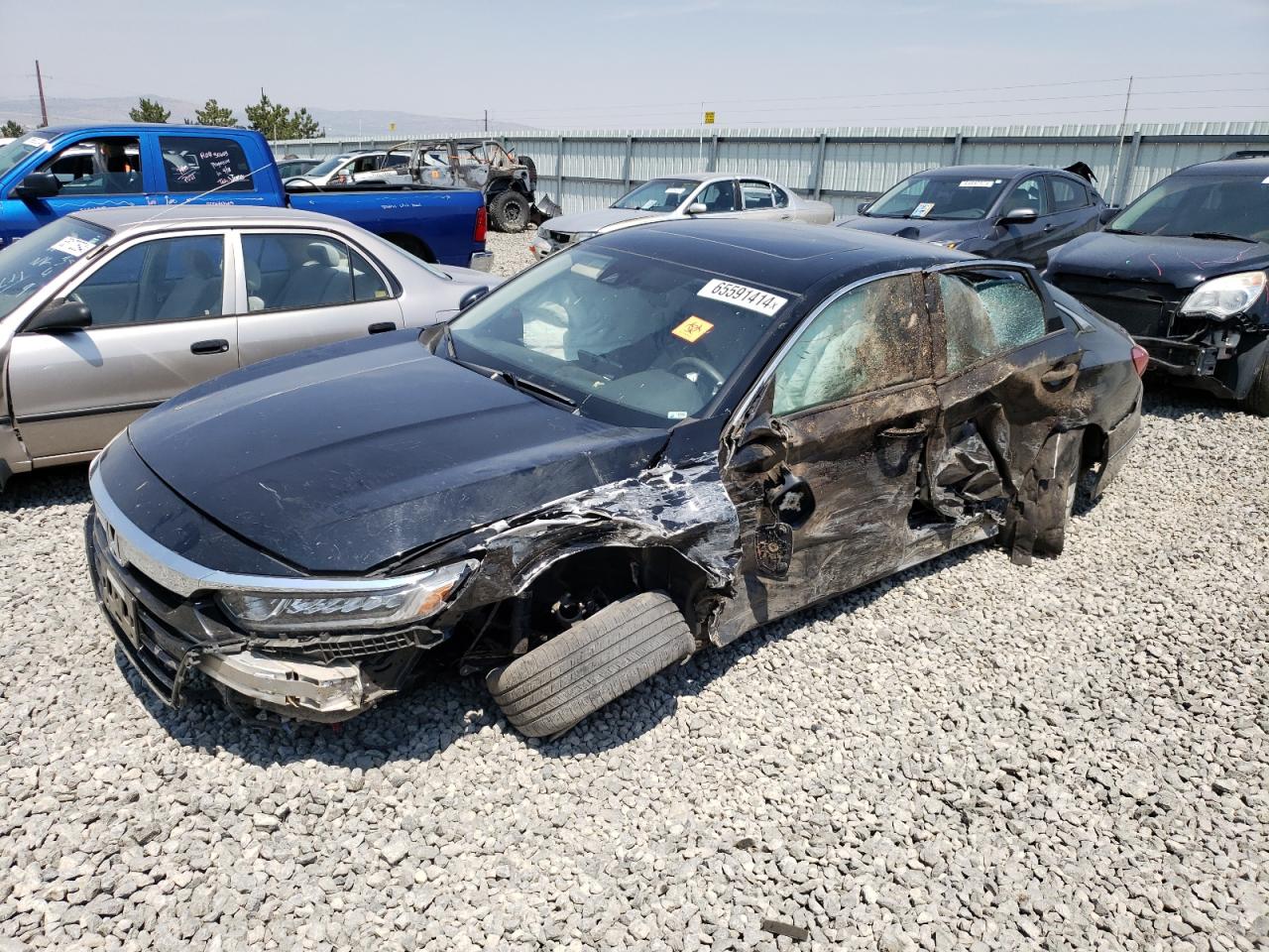 1HGCVF44JA068989 2018 HONDA ACCORD - Image 1