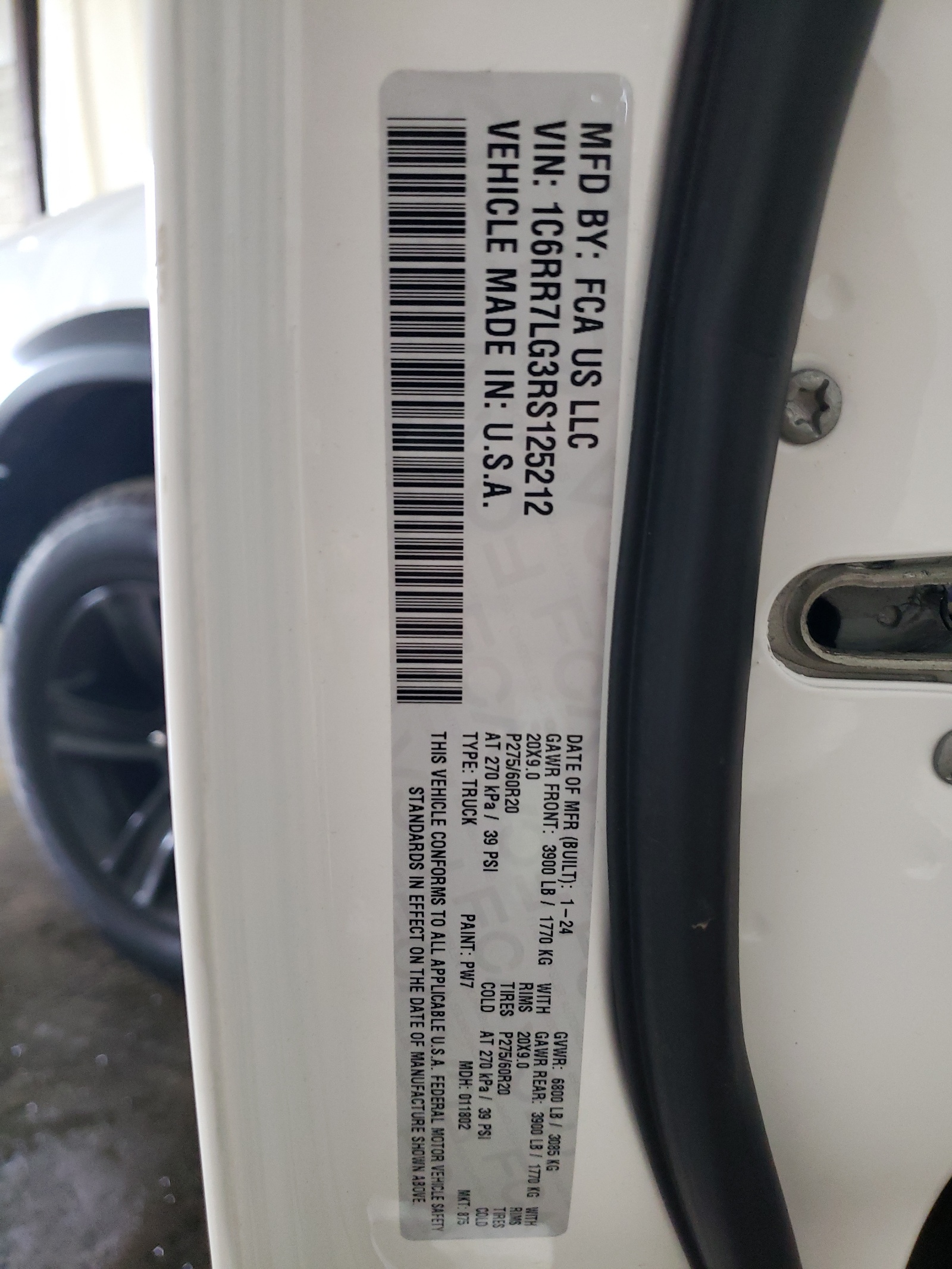 1C6RR7LG3RS125212 2024 Ram 1500 Classic Slt