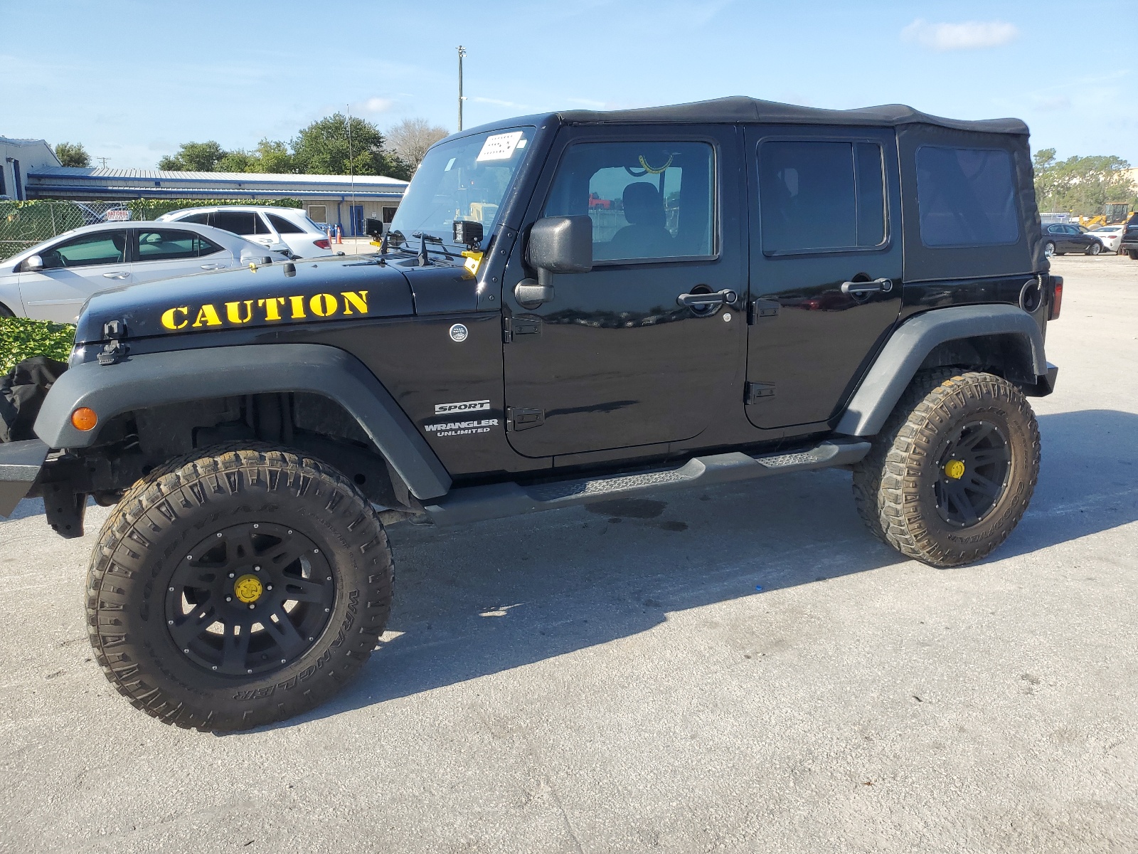 1C4BJWDG6DL582285 2013 Jeep Wrangler Unlimited Sport