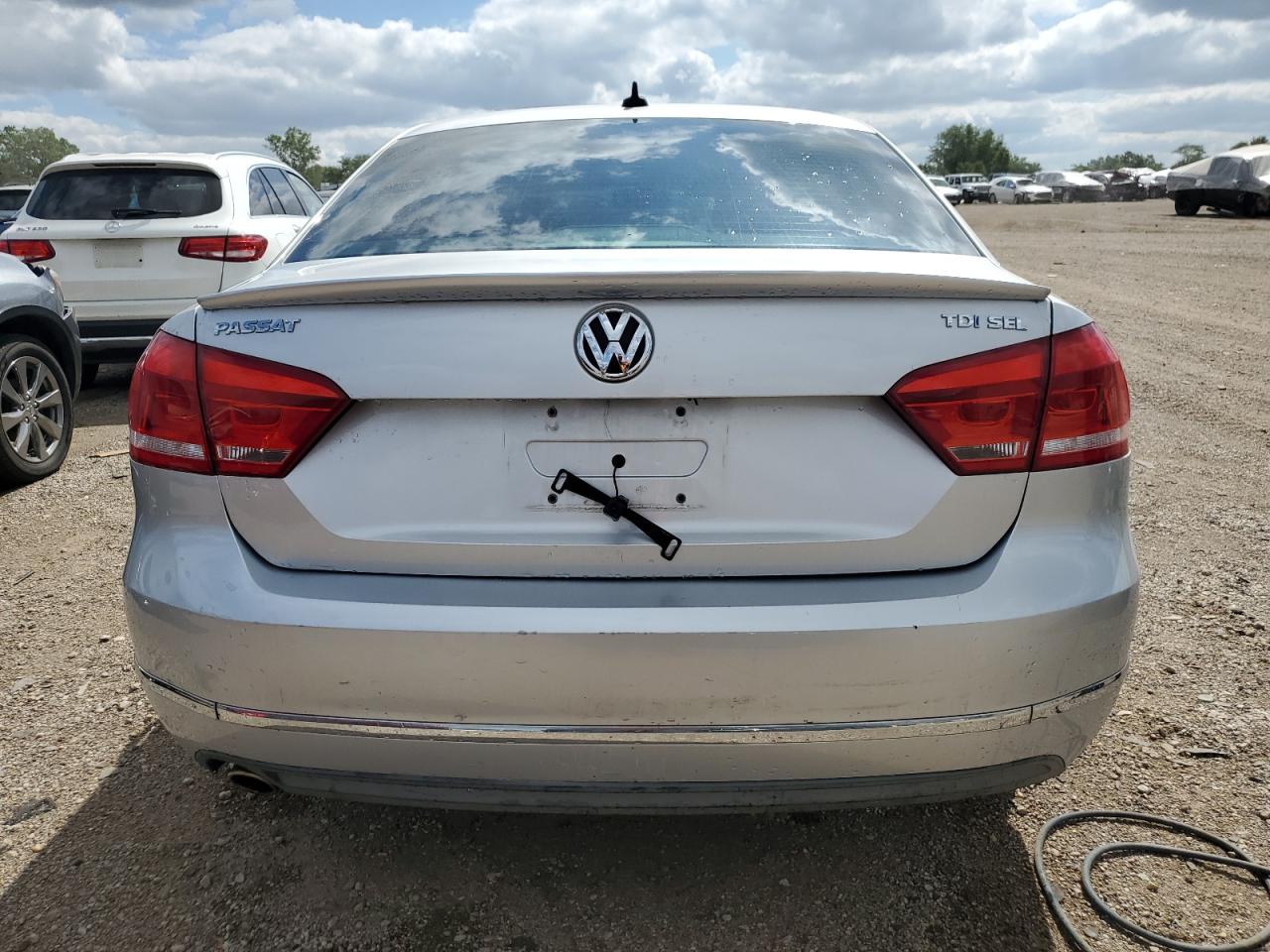 2012 Volkswagen Passat Sel VIN: 1VWCN7A32CC056005 Lot: 66923864