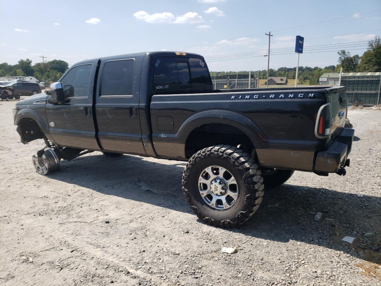 1FT7W2BT6FED14053 2015 FORD F250 - Image 2