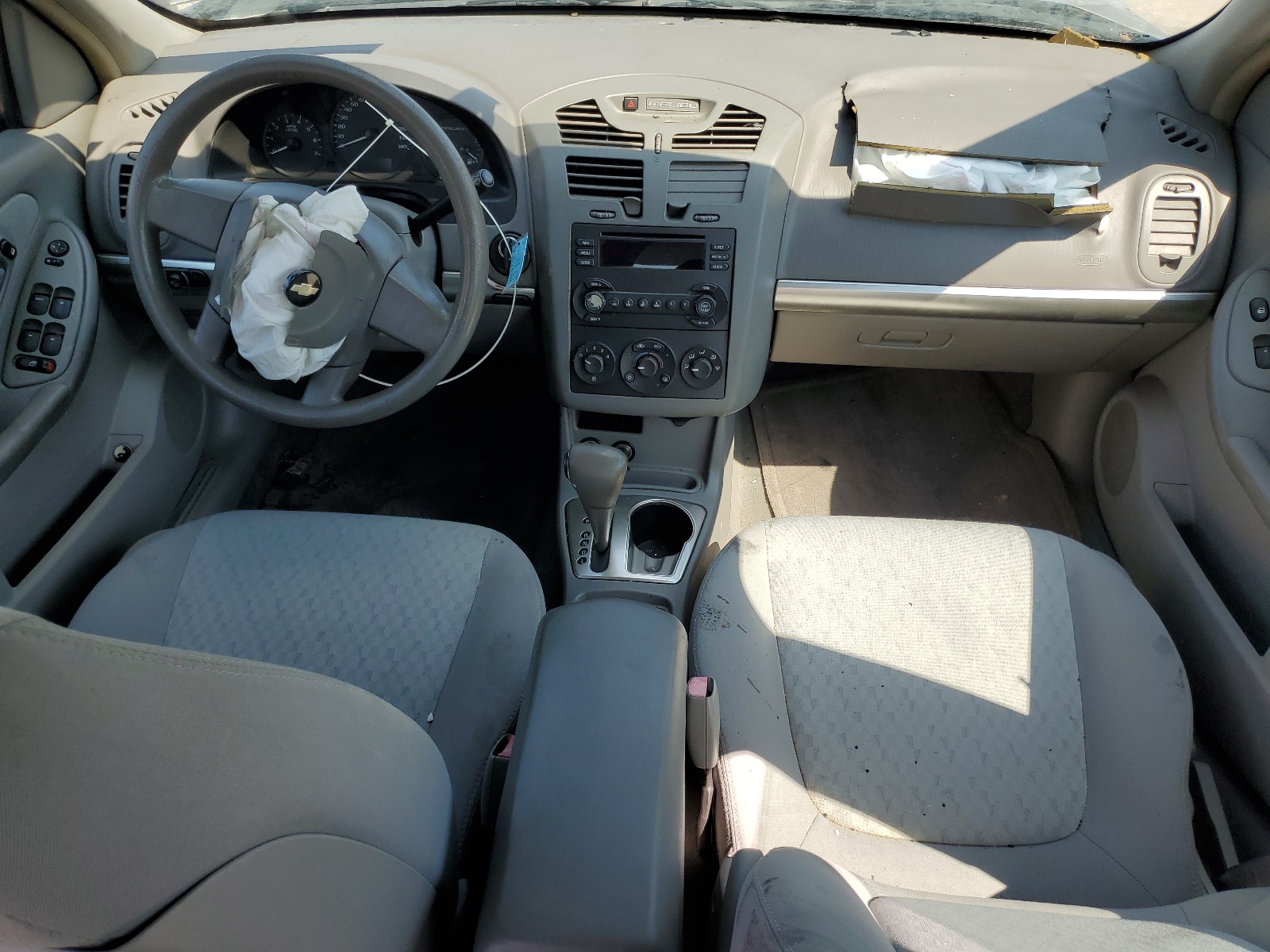 1G1ZS52F85F155909 2005 Chevrolet Malibu