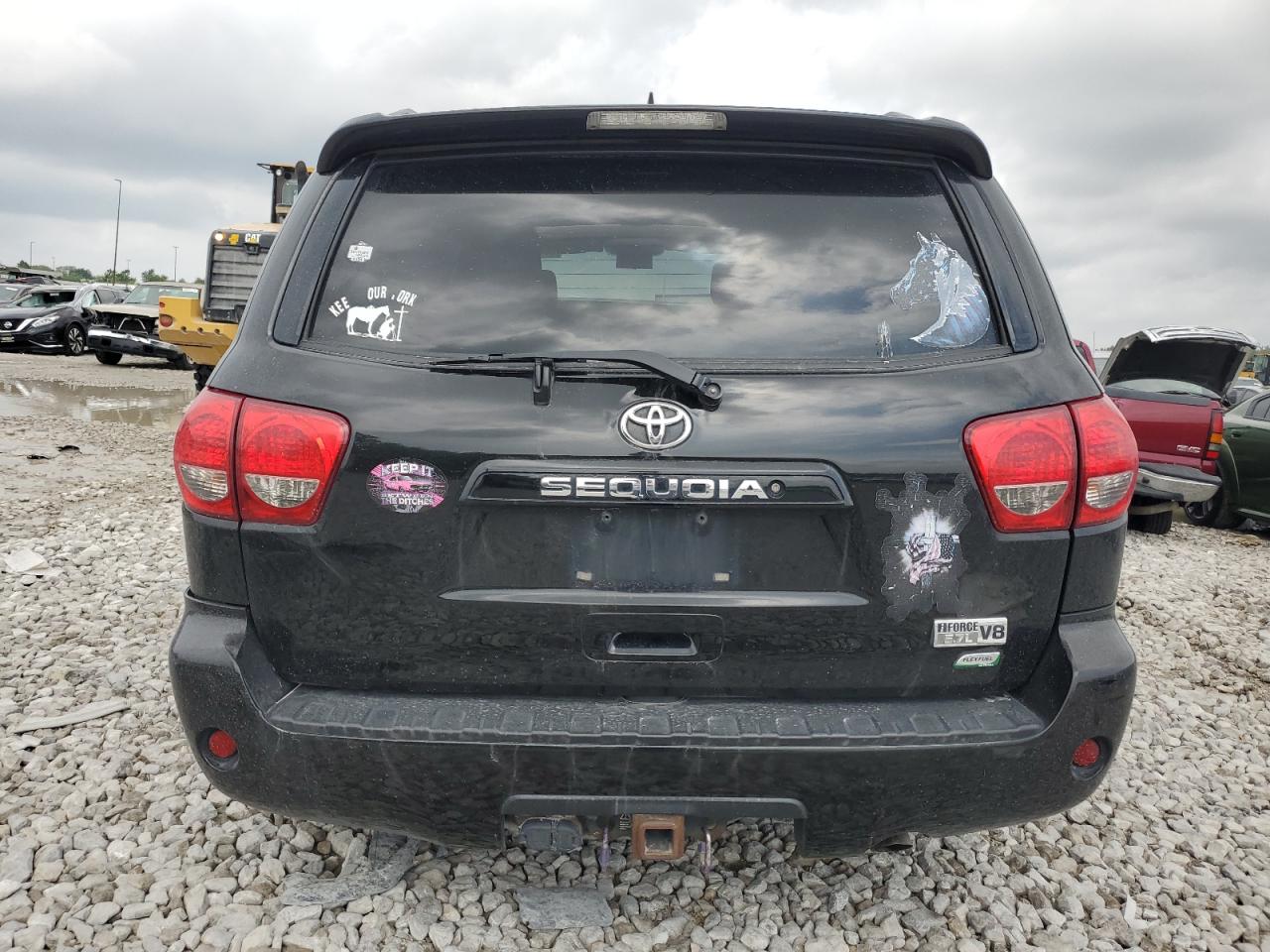 5TDBW5G17HS148576 2017 Toyota Sequoia Sr5