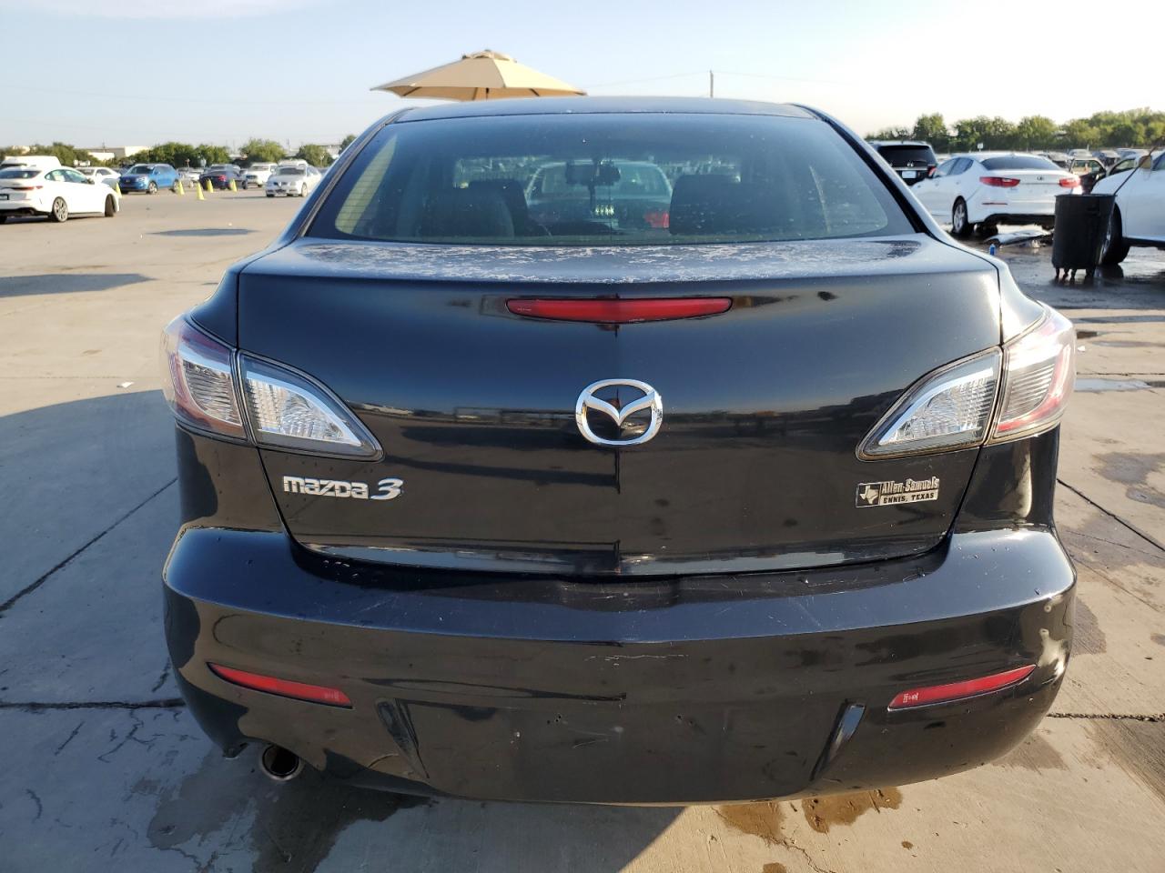 2012 Mazda 3 - Image 6