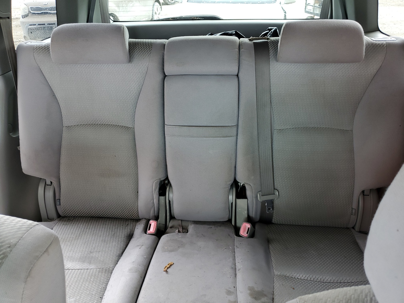 JTEDD21A240081125 2004 Toyota Highlander