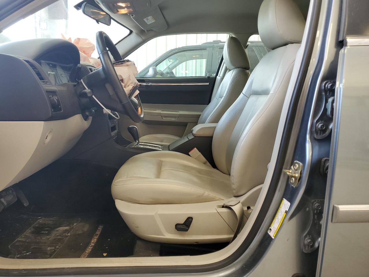 2007 Chrysler 300 Touring VIN: 2C3KA53G27H632729 Lot: 66784854