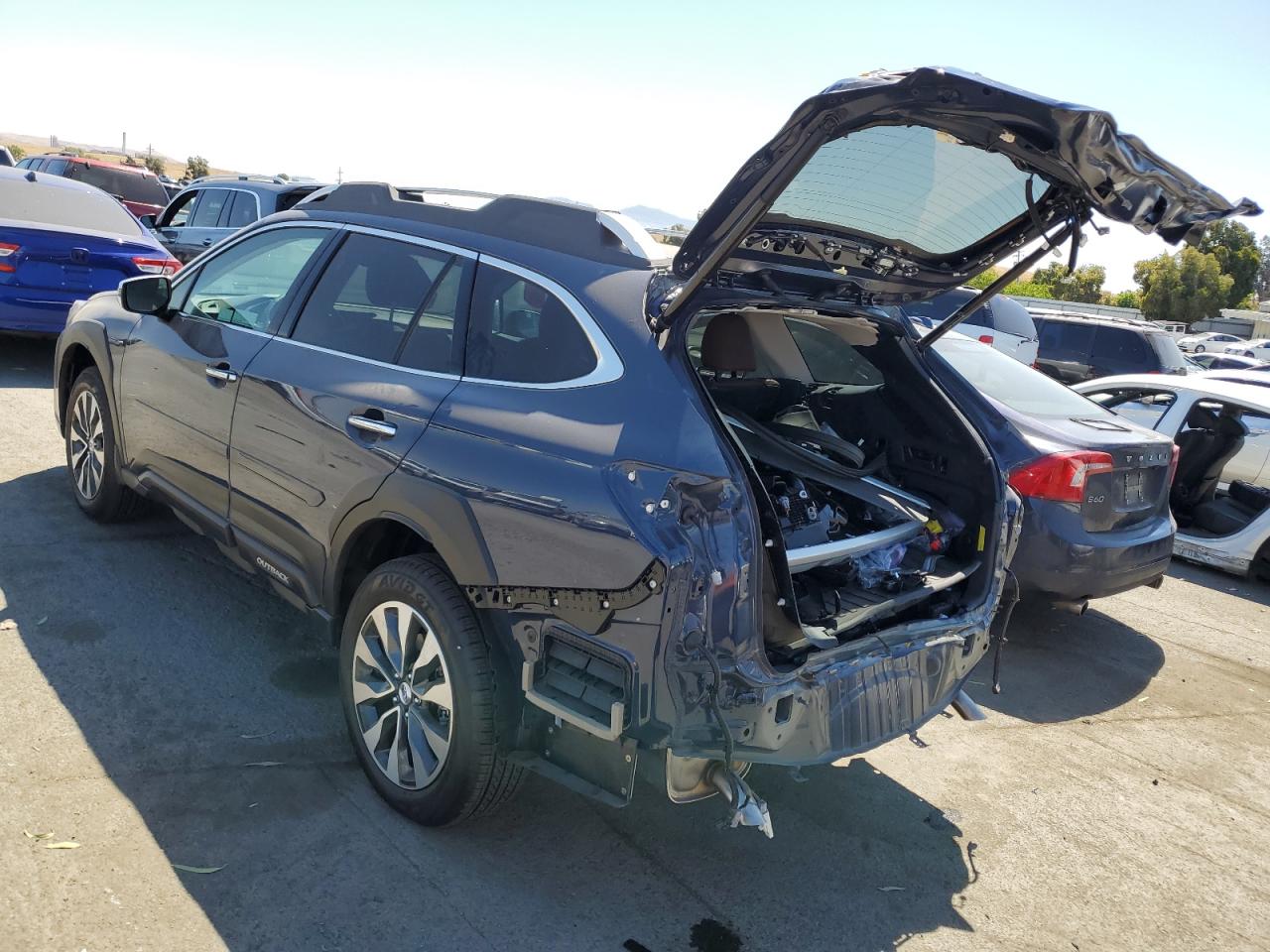 2024 Subaru Outback - Image 2