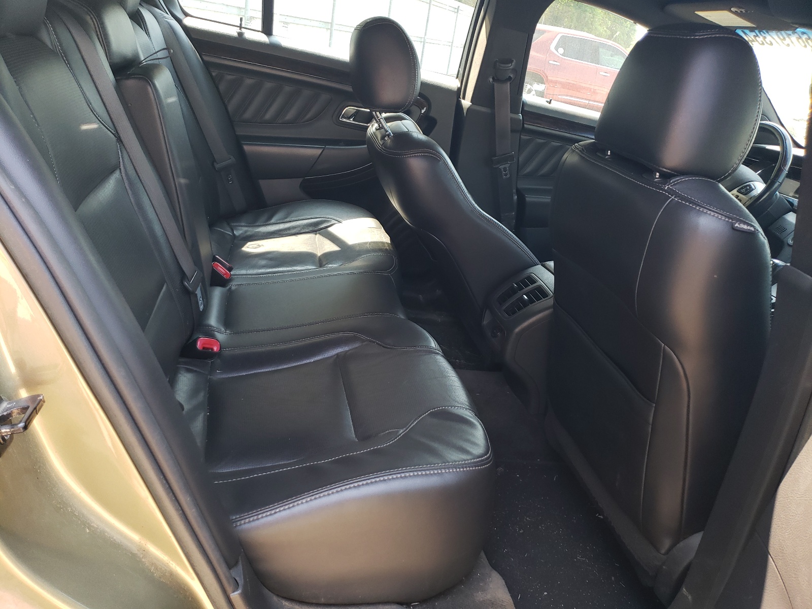 1FAHP2F84DG112052 2013 Ford Taurus Limited