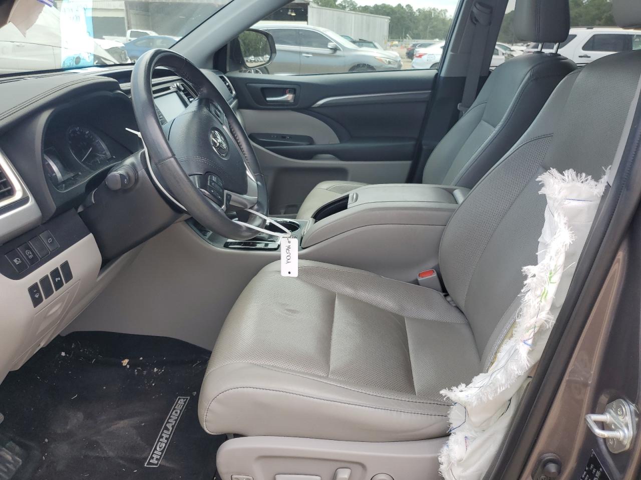 2019 Toyota Highlander Limited VIN: 5TDYZRFH0KS369435 Lot: 67945674