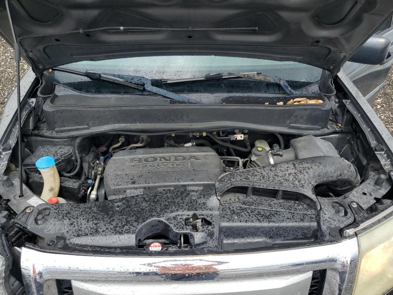 2011 Honda Pilot Lx VIN: 5FNYF3H2XBB035917 Lot: 66413644