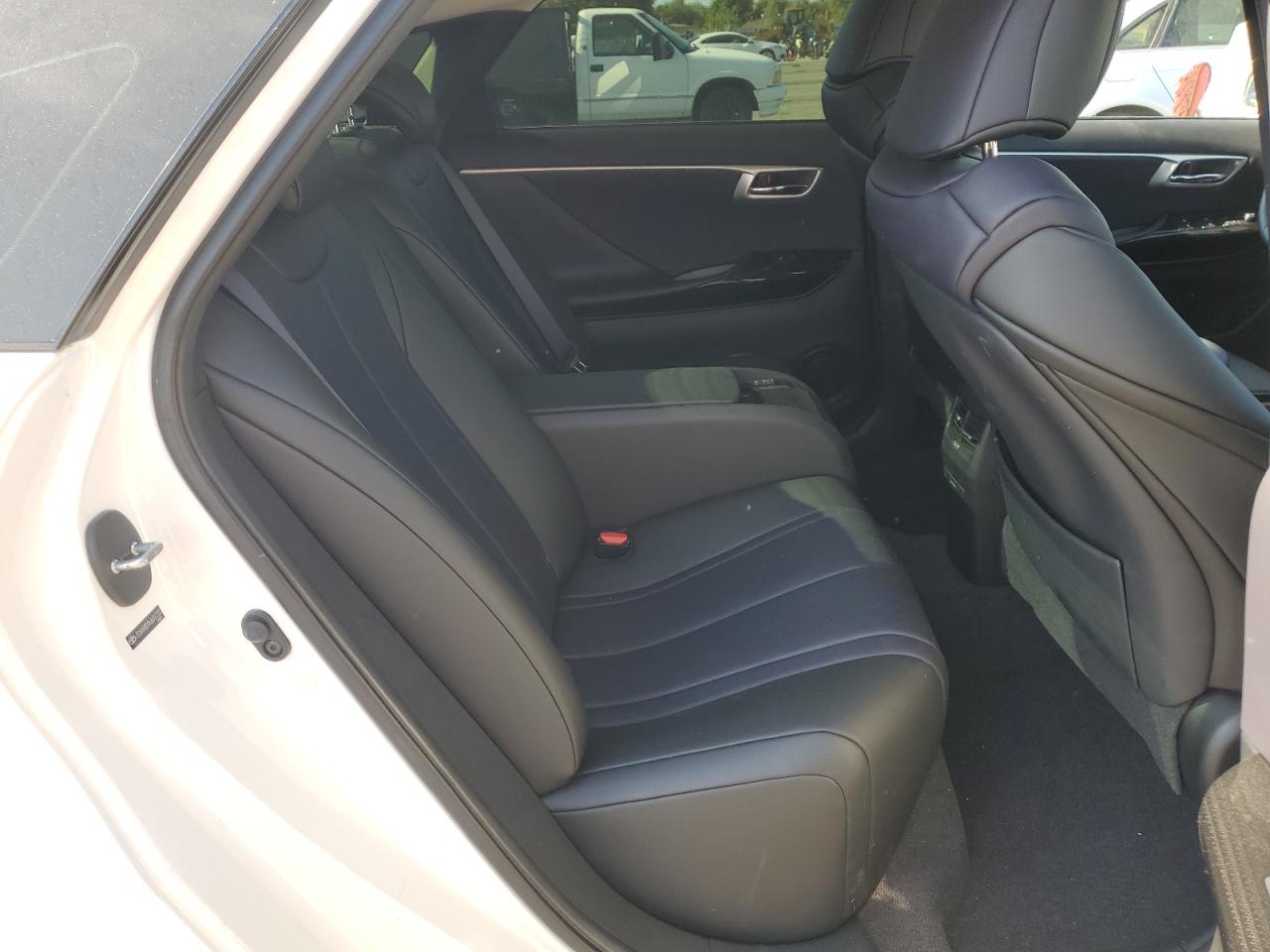 2019 Toyota Mirai VIN: JTDBVRBD0KA007333 Lot: 66034954