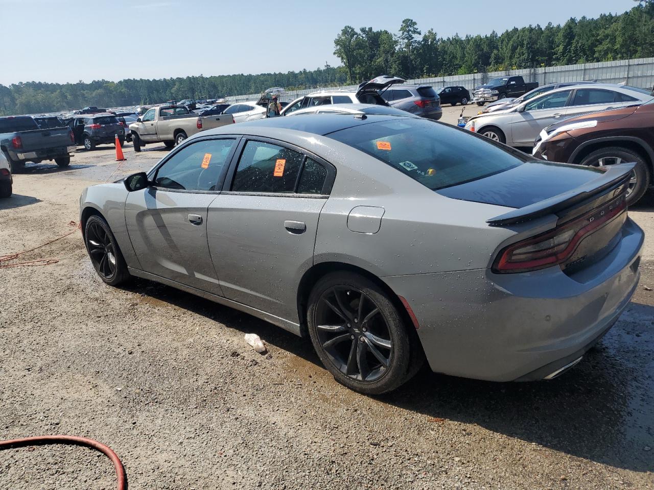 2C3CDXBG1JH126261 2018 DODGE CHARGER - Image 2