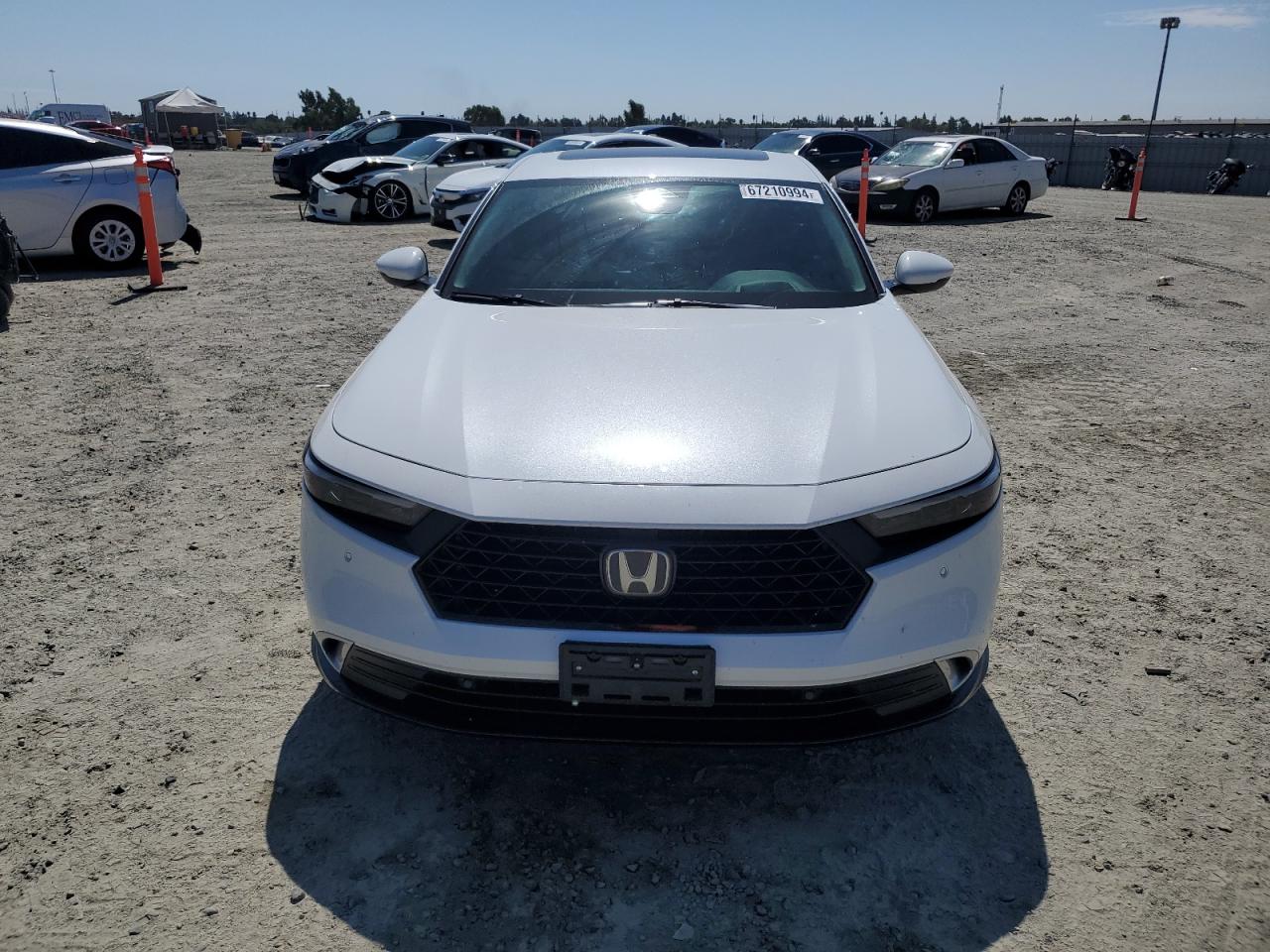 1HGCY2F8XPA024908 Honda Accord TOU 5