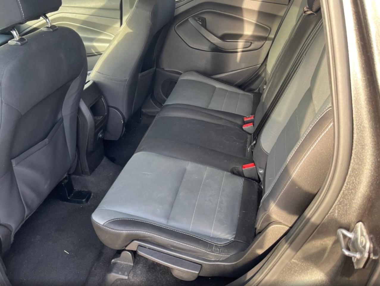 2016 Ford Escape Se VIN: 1FMCU9GX8GUA05115 Lot: 68827084