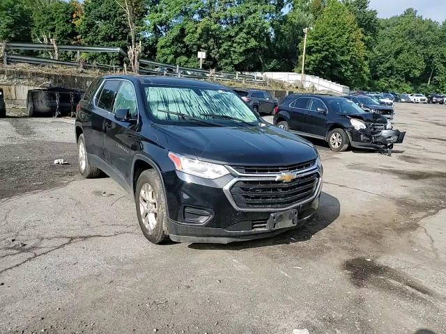 2018 Chevrolet Traverse Ls VIN: 1GNEVFKW4JJ266393 Lot: 68367474